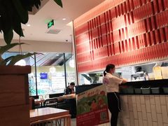 -必胜客(百联又一城店)
