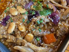 干锅糯鸭掌-嘎嘎鸭脑壳江湖菜(五里店)