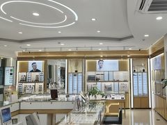 -精益眼镜(广埠屯店)