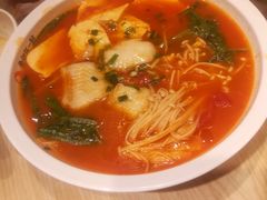 -鱼你在一起(奉贤宝龙城广场店)