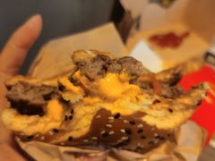 金尊肉酱安格斯厚汉堡-麦当劳(城西银泰店)