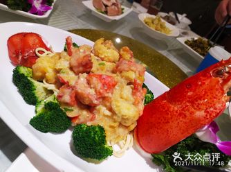 本地一条龙，好吃的酒店