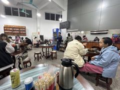 -容里煲仔饭(利丰北路店)