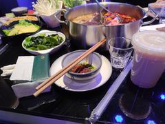 -唯爱KTV聚会餐厅(仙林东城汇店)