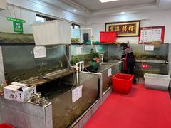 -七的湖·晚芳亭·阳澄湖农家菜·大闸蟹(莲花岛店)