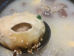 -小杨生煎(金山百联购物中心3楼店)