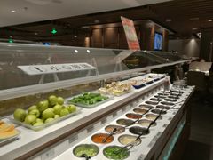 自助调料区-海底捞火锅鲜切牛肉主题店(长寿路店)