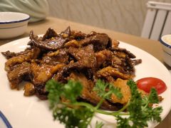 -金牌餐厅·天津菜·八珍豆腐·老爆三(瓷房子店)