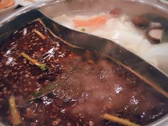 -台北吴记老锅底麻辣火锅(蓝村路店)