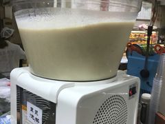 豆浆-白玉兰食品(汇联商厦店)