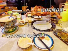 -沪上名羊天下•烤羊腿•东北烧烤•小龙虾(浦东直营总店)