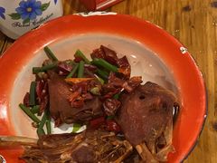 -冶建镜子·老南昌大排档·江西虾王(总店)