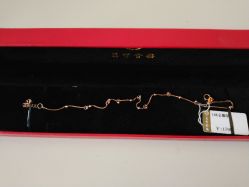 -万宝金楼(威海路店)