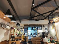 大堂-正居鲜面(军工店)