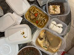 -荣小馆(椒江青悦城店)