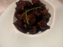 -穹六人间 people 6(岳阳路店)