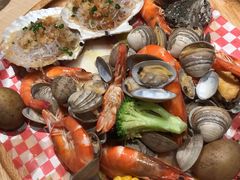 -日进一片海.生腌海鲜火锅.宵夜烧烤(三里屯总店)