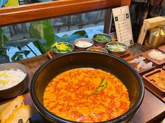 -银米·云南传统过桥米线(双廊黑金冠店)