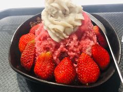 芋泥草莓冰沙-鲜芋仙(中华广场店)