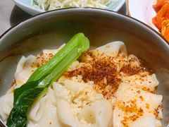 晋南油泼面-杏花堂山西菜馆(壹方城店)