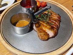 炭烧猪颈肉-小大董·烤鸭(五棵松店)