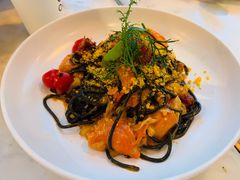 膏蟹海鲜墨鱼面-农畉LONFOOD(福田星河COCOPark店)