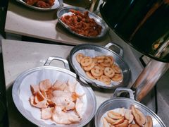 -元一希尔顿酒店·鲜切牛肉火锅禅自助餐厅
