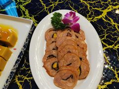 -锦龙国际酒店(天津奥体中心华苑地铁站店)