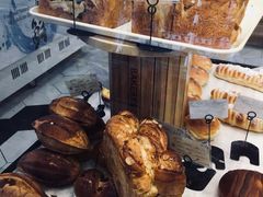 -光明牛奶棚(南泉店)