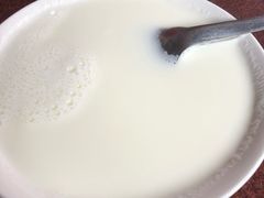 牦牛奶-银同牦牛肉火锅