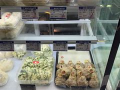 -白玉兰食品(中山公园龙之梦店)