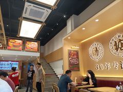 -华记煲仔华·煲仔饭(市桥易发店)