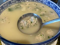 鲫鱼丸冬瓜汤-牛头鱼庄·地道广西菜(西明店)