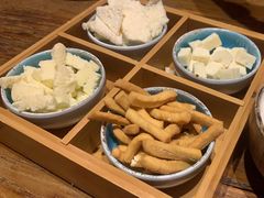 -蒙亨·手把肉·蒙古包文化主题餐厅(天恒广场店)