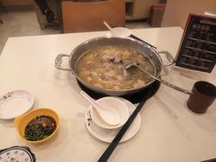 -一席地·本地鸡窝·杭帮鸡火锅(萧山银隆百货店)
