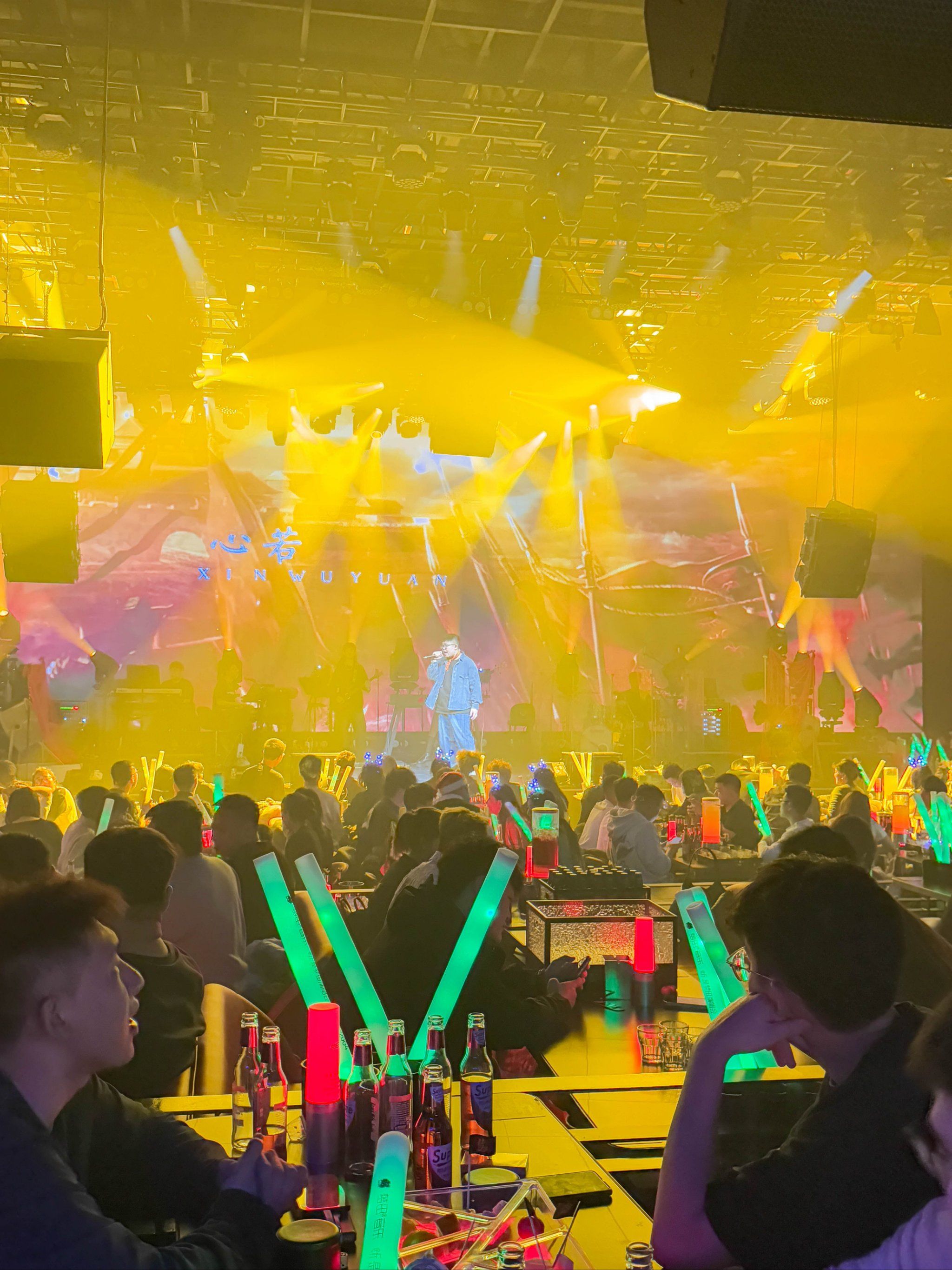 建议是早点来⏰这家酒吧太出片了!