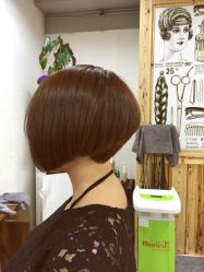 -镁连社·美联社