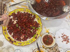 -乡土特色.冷锅鱼.牦牛肉汤锅