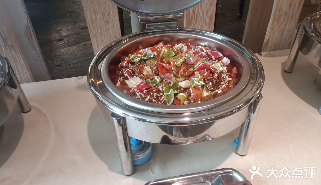 自助午餐