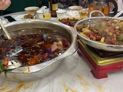 -乡土特色.冷锅鱼.牦牛肉汤锅