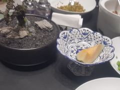 -忆江南·临江鱼馆