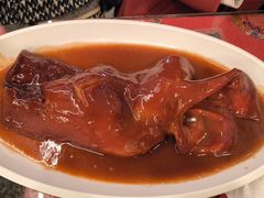 红烩整猪脸-玉华台饭庄(裕中西里小区店)