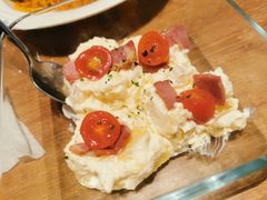 -必胜客(WOW中央公园店)