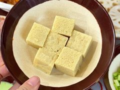 -碰湘地·鲜切牛肉麻辣烫(新世纪家园店)