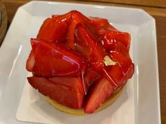 草莓塔-侘寂甜品(自取店)