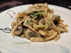 蘑菇拌腐竹-朕之味(龙湖·西城天街店)