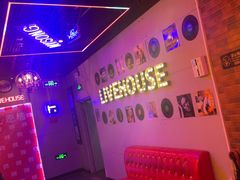 -唱吧麦颂KTV(马驹桥店)