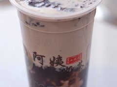 -沪上阿姨鲜果茶(世茂广场宽厚里店)
