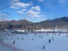 -中旅松花湖滑雪场