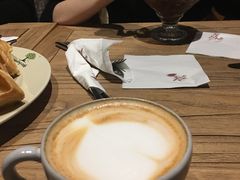 -reading cafe瑞汀咖啡(新华路店)
